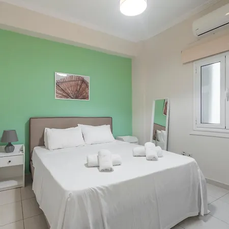 Apartment Casa Vibrant - Colorful 2br With Balcony In Koukaki